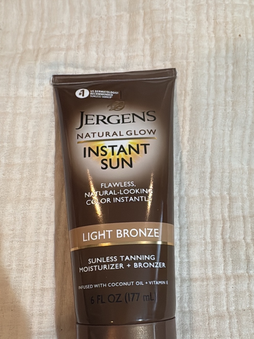 Jergens Natural Glow Instant Sun Sunless Tanning Moisturizer - Light Bronze